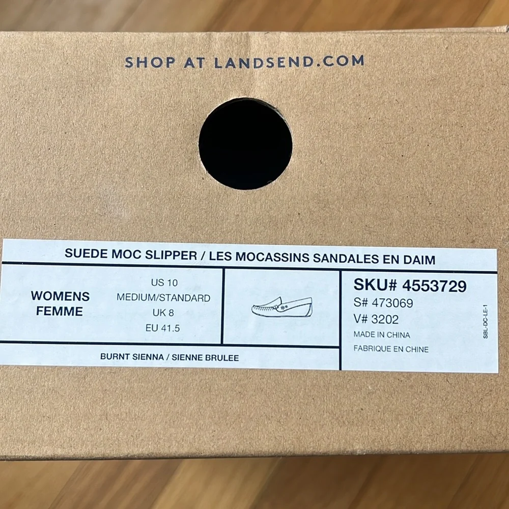 Lands’ End Women’s Suede Moccasin Slippers - Picture 6 of 6